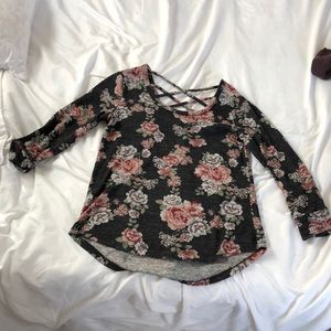 Cute Floral Shirt 🌸💐🌷